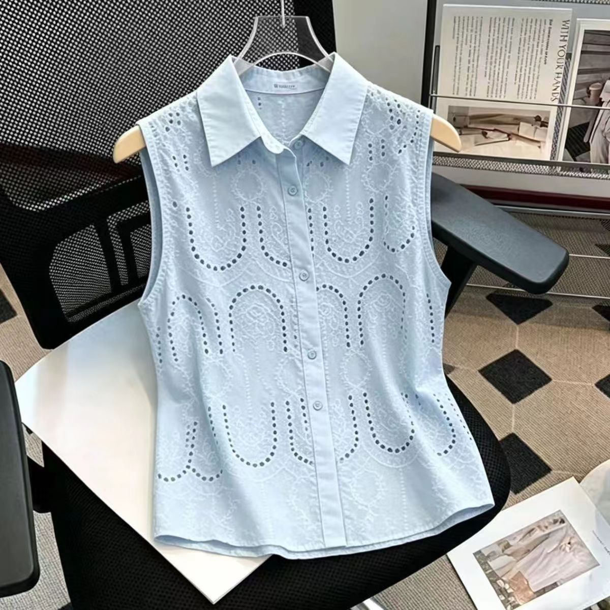 Blusa Feminina Sem Mangas com  - Summer Clothing Trends For Women avaliação e preço