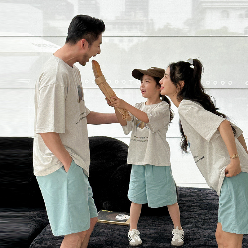 Família olhar combinando roupa - Summer Clothing New Look avaliação e preço